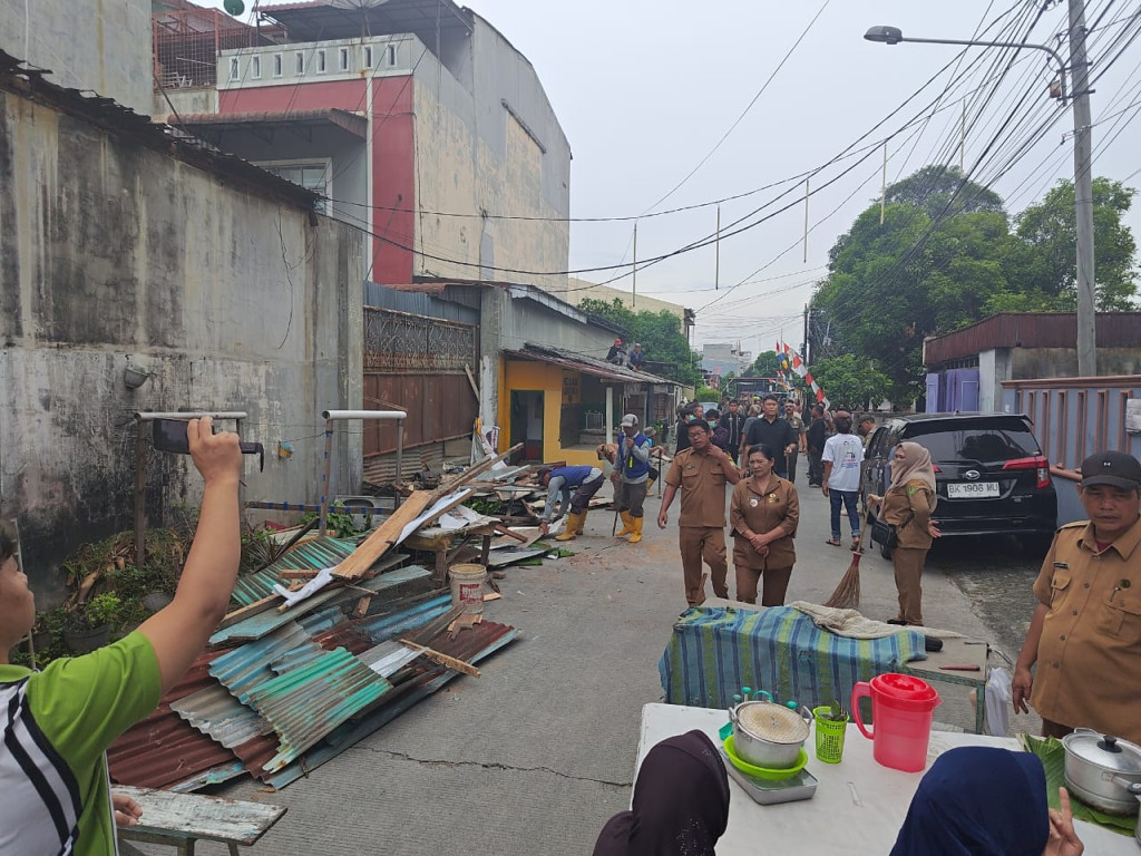 Respon Keluhan Warga, Pemko Medan Bongkar Bangunan Jadi Lokasi Peredaran Narkoba